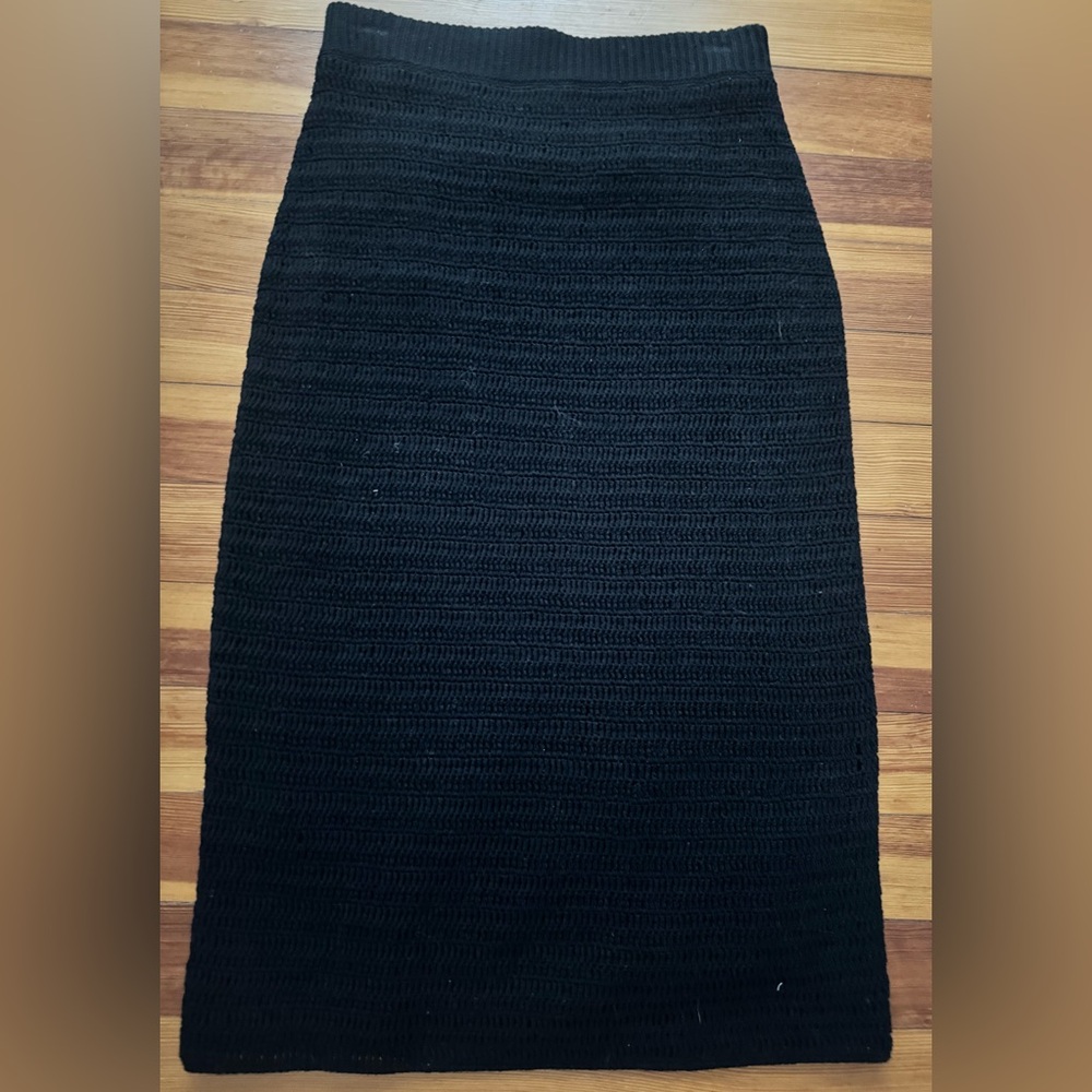 Classic Black Knit Pencil Skirt